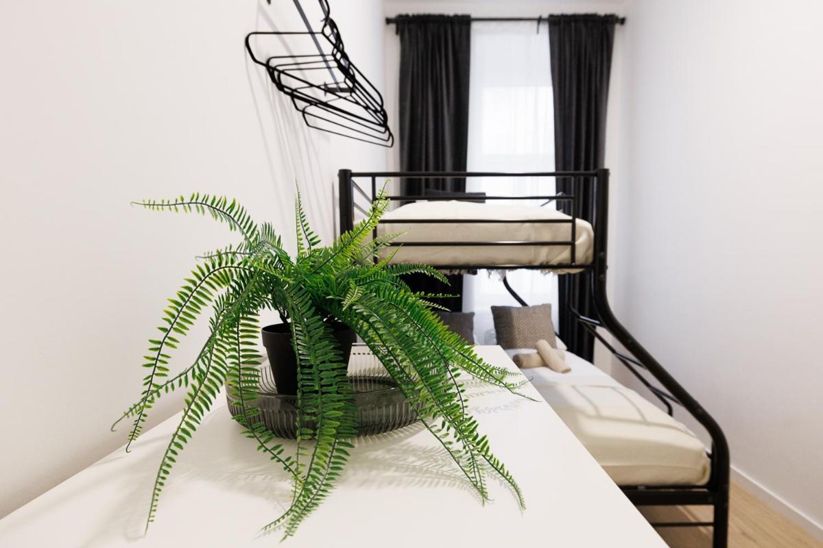 Central City Style Rooms By Home2 Vienna Exterior photo