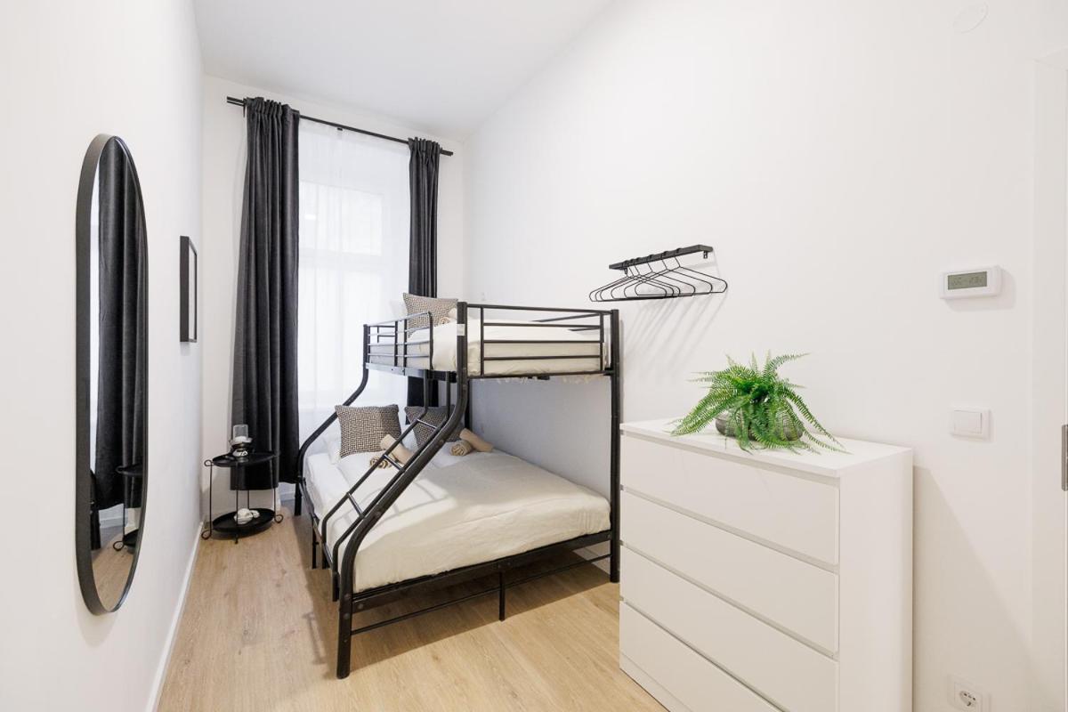 Central City Style Rooms By Home2 Vienna Exterior photo